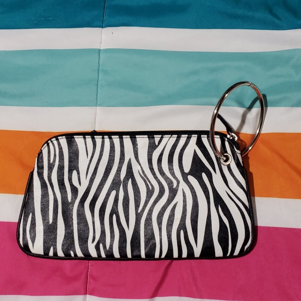 Wristlet - Picture 2 of 3